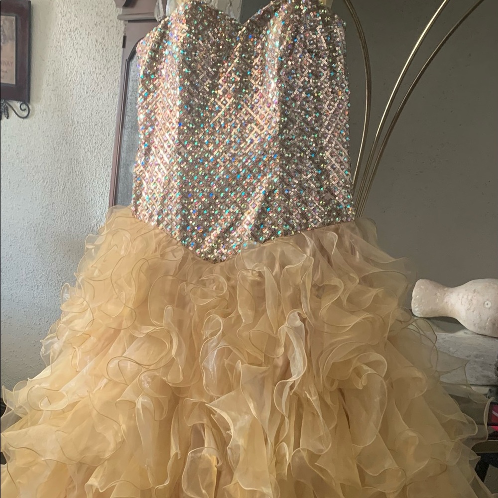 New Gold dress prom or ball grown.